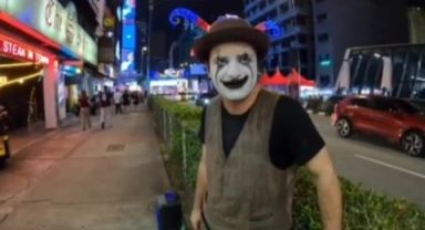 16 yaşından beri dünyayı gezen Türk