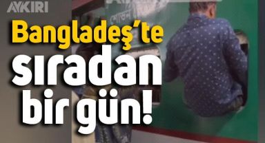 Bangladeş'te insanların trene binmek için verdikleri mücadele