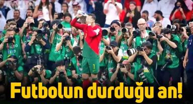 Futbolun durduğu an: Tüm muhabirler Ronaldo'yu çekmek için toplandı