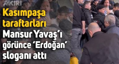Mansur Yavaş'ı gören Kasımpaşa taraftarları,