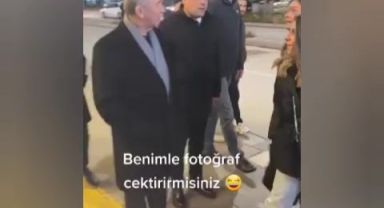 Mansur Yavaş, kendisi ile fotoğraf çektirmek isteyen vatandaşla arasındaki diyalog gündem oldu