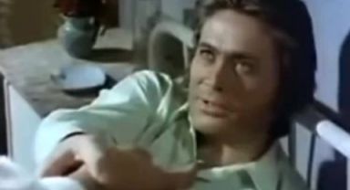 Cüneyt Arkın'ın sahte doktor sahnesi yeniden gündem oldu