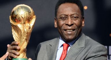 Futbol efsanesi Pele’den kötü haber