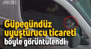 İstanbul Esenyurt'ta araç içinde uyuşturucu ticareti böyle görüntülendi