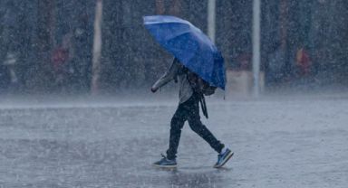 Meteoroloji'den 15 il için 'sarı' ve 'turuncu' kodlu uyarı: Çok kuvvetli yağış!