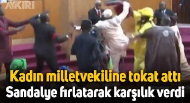 Senegal'de kadın vekil, kendisine tokat atan vekile sandalye fırlatarak karşılık verdi