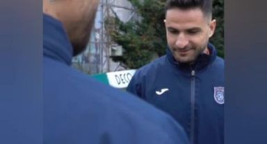 Başakşehir, Caner Erkin'in Ömer Ali Şahiner'le daha önceki görüntülerini kullanarak transferi açıkladı