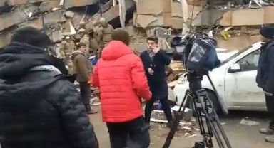 Vatandaş, TRT ve kurtarma ekibine böyle tepki gösterdi: 