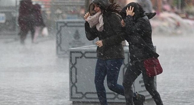 Meteoroloji'den Ankara için 'sarı' uyarı: Dışarı çıkarken dikkat!