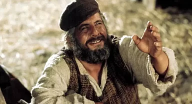 Damdaki Kemancı filminin yıldızı Haim Topol'un Mossad ajanı olduğu ortaya çıktı