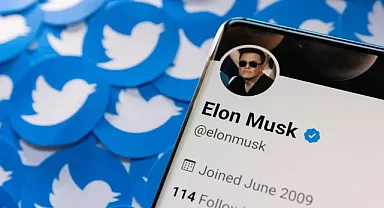Elon Musk, üç kişinin mavi tik ücretini kendisi ödedi
