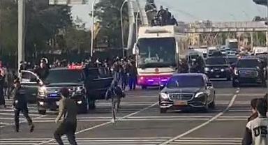 Erdoğan'ın Şanlıurfa konvoyunu vatandaşlar görüntüledi