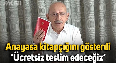 Kemal Kılıçdaroğlu, Anayasayı gösterdi: Konutları, depremden etkilenen vatandaşlara ücretsiz vereceğiz