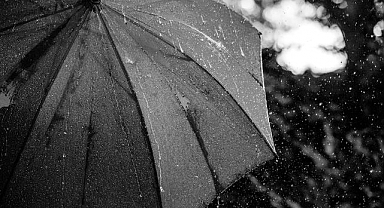Türkiye genelinde sağanak yağış etkili olacak: Meteoroloji'den 15 il için uyarı