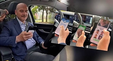 Süleyman Soylu'nun telefonundaki uygulama: Fotoğrafını çektiği kişinin kim olduğunu saniyeler içinde gösteriyor