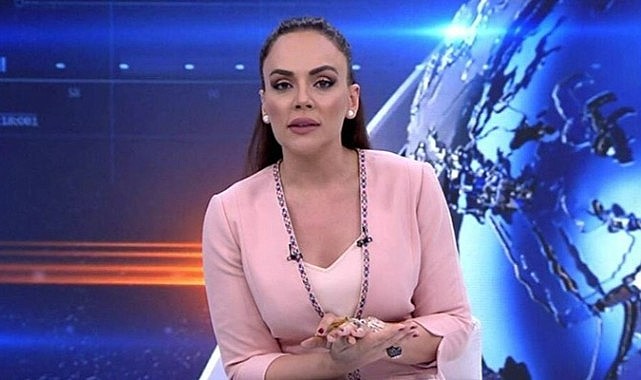Bikiniyle namaz kıldığı iddia edilen Buket Aydın açtı ağzını yumdu gözünü! Seçimi kazanamadıysanız...