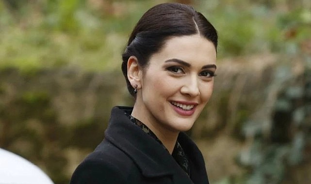 Bergüzar Korel "On Saniye" filmiyle setlere dönüyor - Medya - AYKIRI haber  sitesi