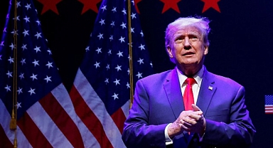Donald Trump ABD Başkanı Biden'ın taklidini yaptı!