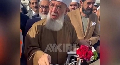 Menzil'de caminin temel atma törenini tarikatın yeni lideri başlattı
