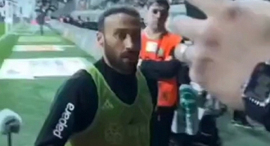 Cenk Tosun ile fotoğraf çekmek isteyen bir taraftar arasındaki diyalog: 