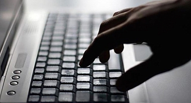 Milyonlarca çocuk internette cinsel istismara maruz kalıyor