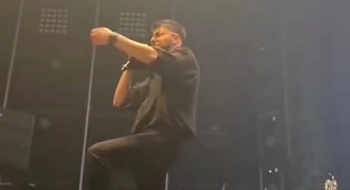 Semicenk ile hayranı arasında 'Playback' tartışması!