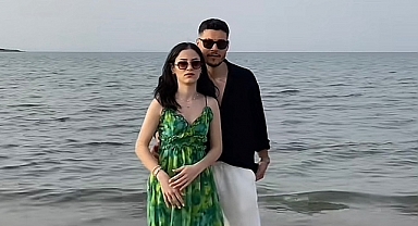 Deniz kenarında fotoğraf çekileceğini zannederken evlilik teklifi aldı