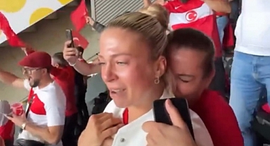 Mert Müldür'ün kız arkadaşı ve annesinin gol sevinci ve gözyaşları
