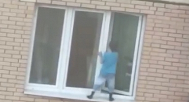 Rusya'da, yürekleri ağza getiren anlar!