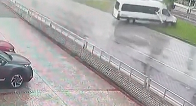 Servis aracı kaza yaptı! 1 ölü 4 yaralı
