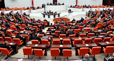 Muhalefet 'Vergi vermeyen şirketler araştırılsın' dedi, iktidar reddetti