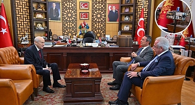 MHP lideri Bahçeli’nin odasında dikkat çeken detay