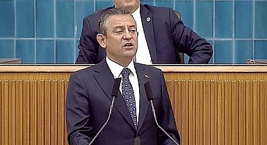 CHP lideri Özel'in masasındaki son anket ortaya çıktı!