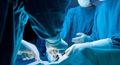 Yenidoğan çetesi soruşturmasında yeni ayrıntılar ortaya çıktı: Meslekten atılan doktor ameliyata girmiş! 