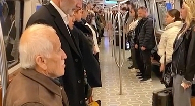 Metrolarda Atatürk'e saygı duruşu!