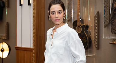 Ayşe Barım'ın şirketinden ayrıldığı konuşulan Cansu Dere'den açıklama!