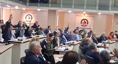 AK Partililer’i kızdıran isim değişikliği! Salonu terk ettiler