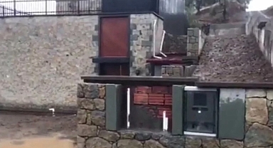 Ekrem İmamoğlu'nun babasının evinde arama!