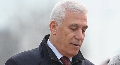 AK Parti'ye geçeceği konuşulan isim sessizliğini bozdu!