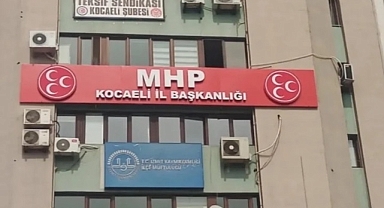 MHP’de istifa depremi: 7 yönetici peş peşe istifa etti