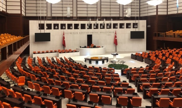 İmralı kararı sonrası partisinden istifasını açıkladı