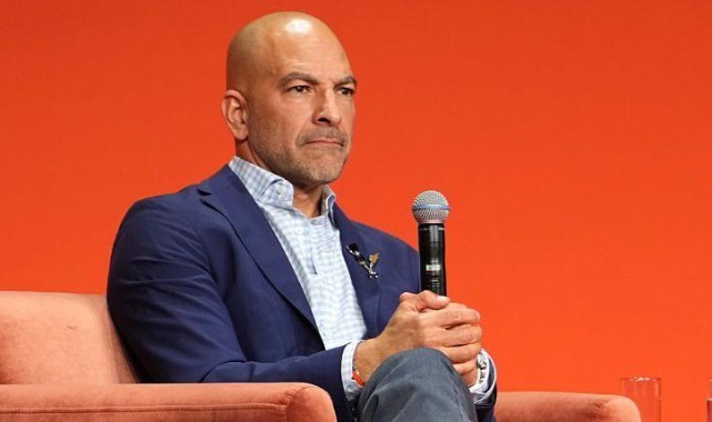 Epstein skandalının yankıları devam ediyor: Ünlü doktor yorumculuk görevinden istifa etti