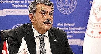 Yusuf Tekin duyurdu: Okullarda yeni dönem