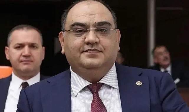AK Parti'ye katılacağı iddia edilen İYİ Partili vekil istifa etti