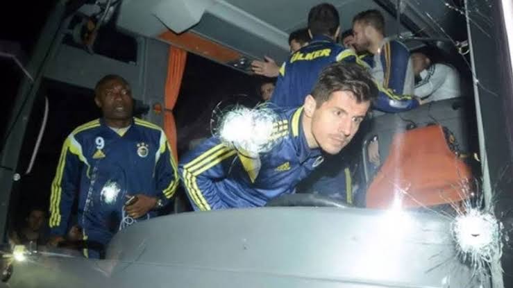 Fenerbahçe takım otobüsüne silahlı saldırıda 11 yıl sonra ilk tutuklama