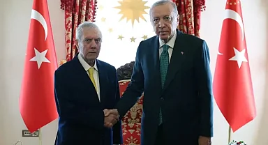 Cumhurbaşkanı Erdoğan 4 büyük kulübün başkanıyla görüştü