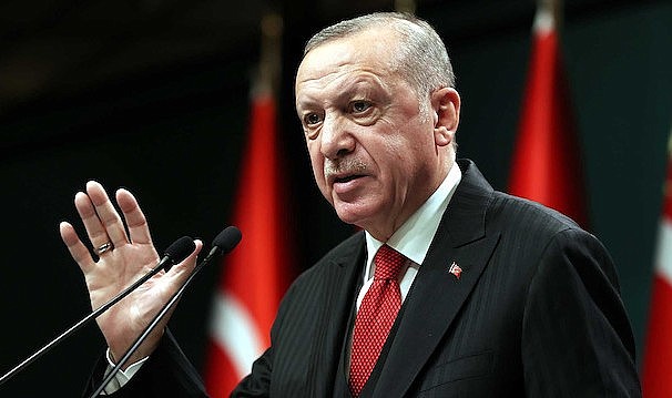 Cumhurbaşkanı Erdoğan: Fon krizi soruşturmalarında sorumlular hesap verecek