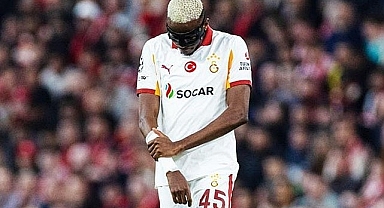Galatasaray'a Barcelona maçı öncesi Osimhen'den haber!