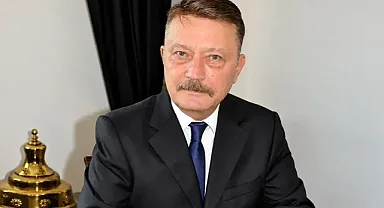 Hasan Atilla Uğur havalimanında gözaltına alındı