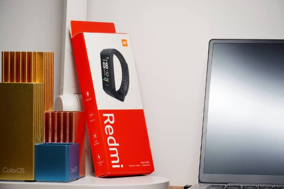 Xiaomi'nin Uygun Fiyatlı Redmi Band'dan İlk Kullanıcı Fotoğrafları  1